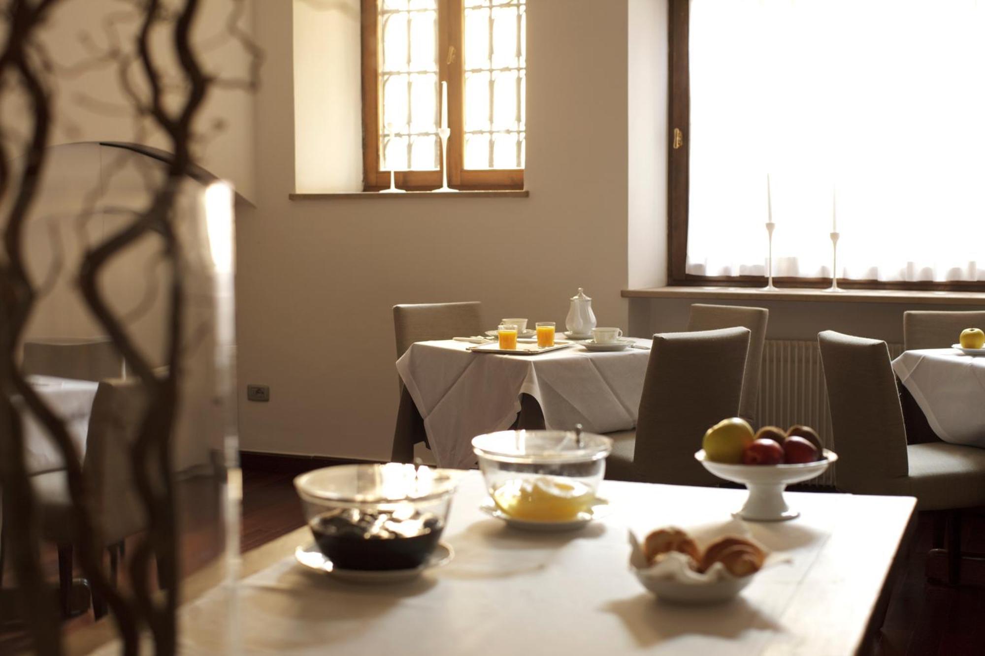 Albergo Accademia Trento Eksteriør billede