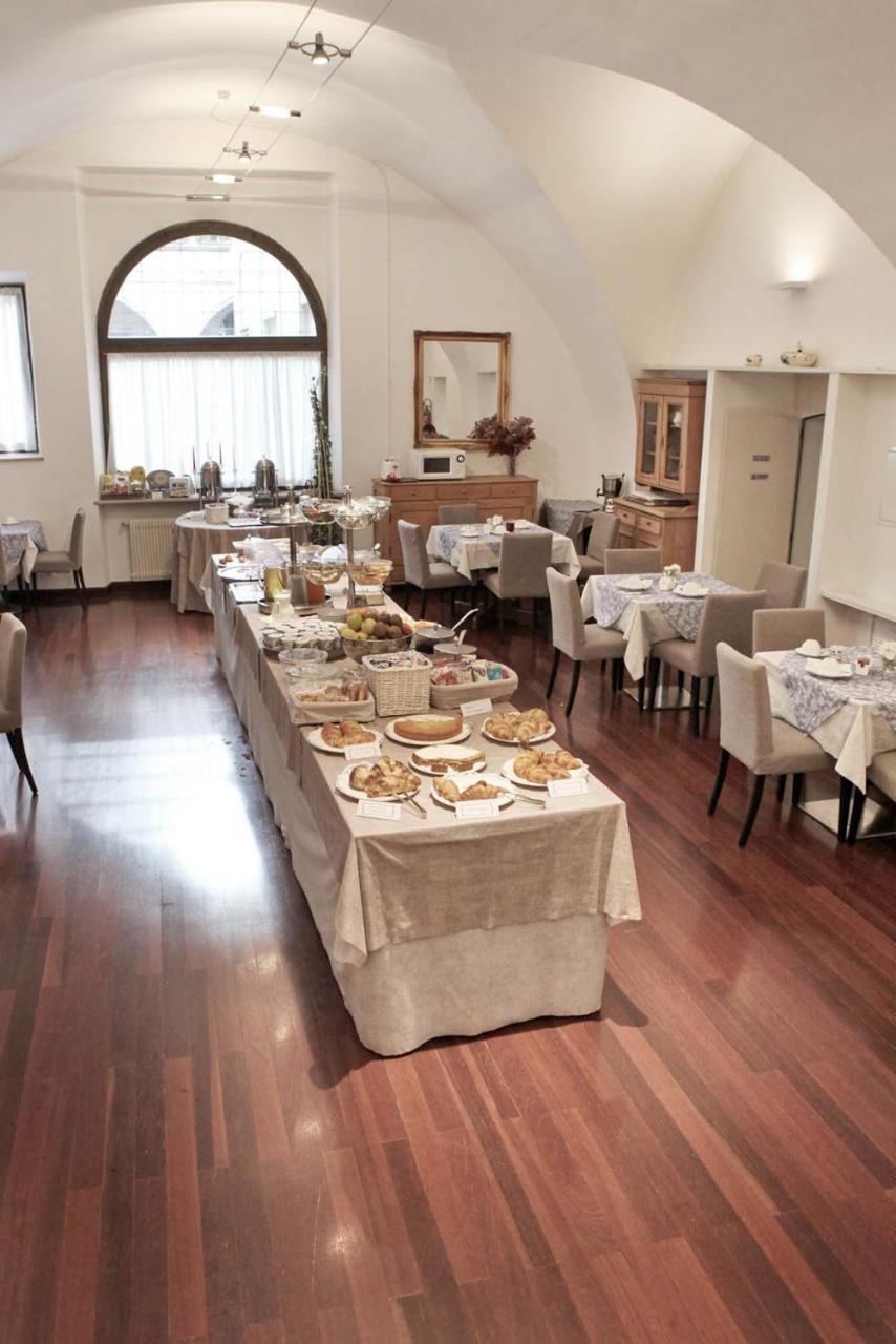 Albergo Accademia Trento Eksteriør billede