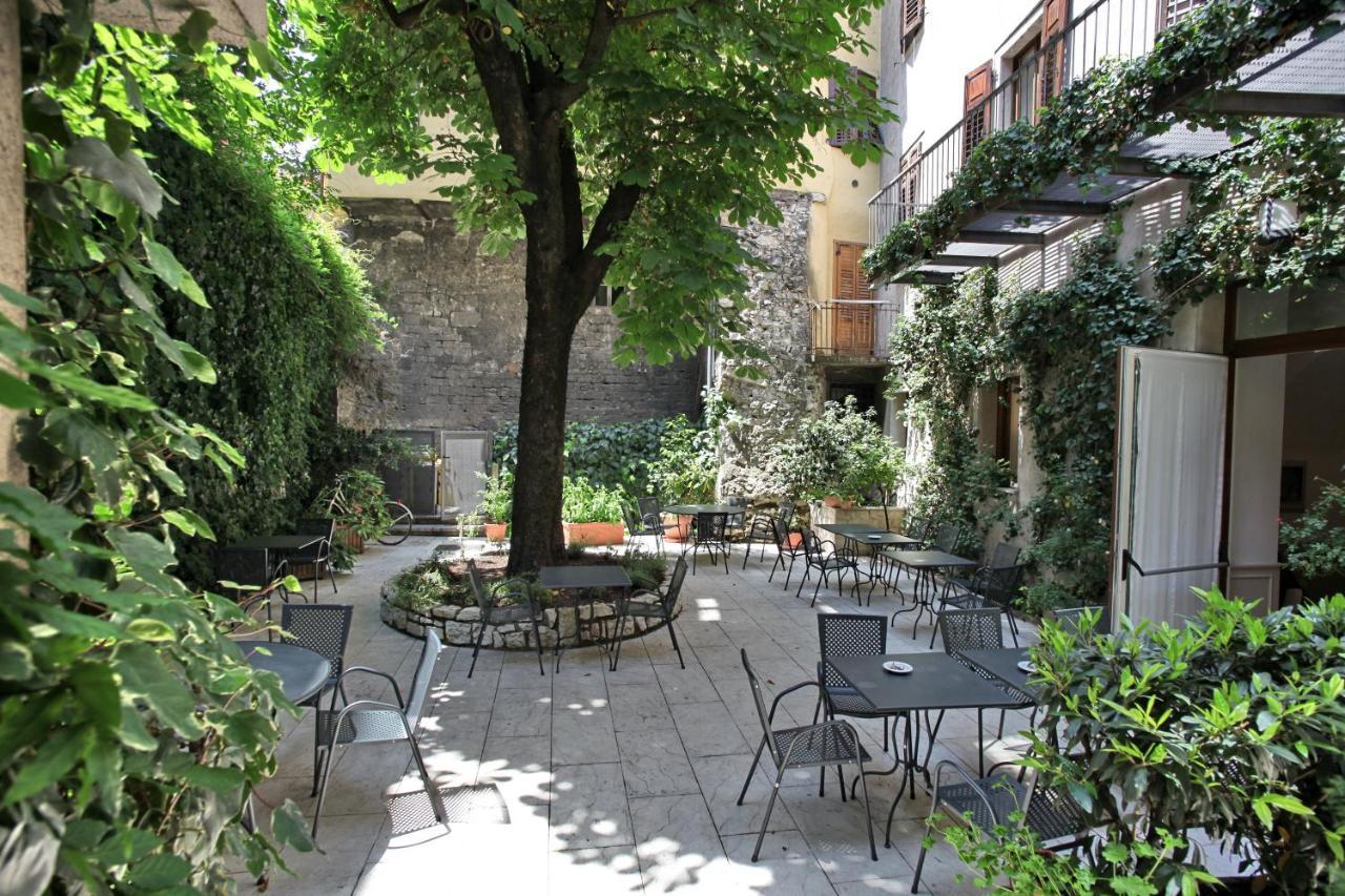 Albergo Accademia Trento Eksteriør billede